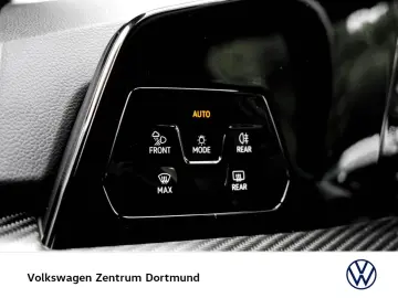 VW Golf VIII R BLACK EDITION 4X4 AKRAPOVIC LEDER 19