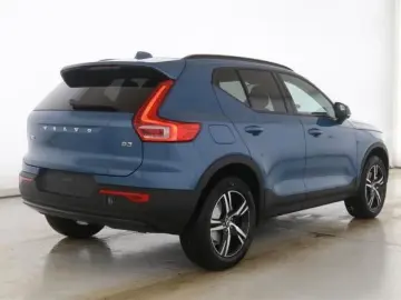 VOLVO XC40 Plus Dark LEDER PANO ACC BLIS 360 PIXEL