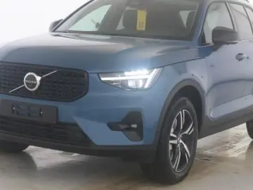 VOLVO XC40 Plus Dark LEDER PANO ACC BLIS 360 PIXEL