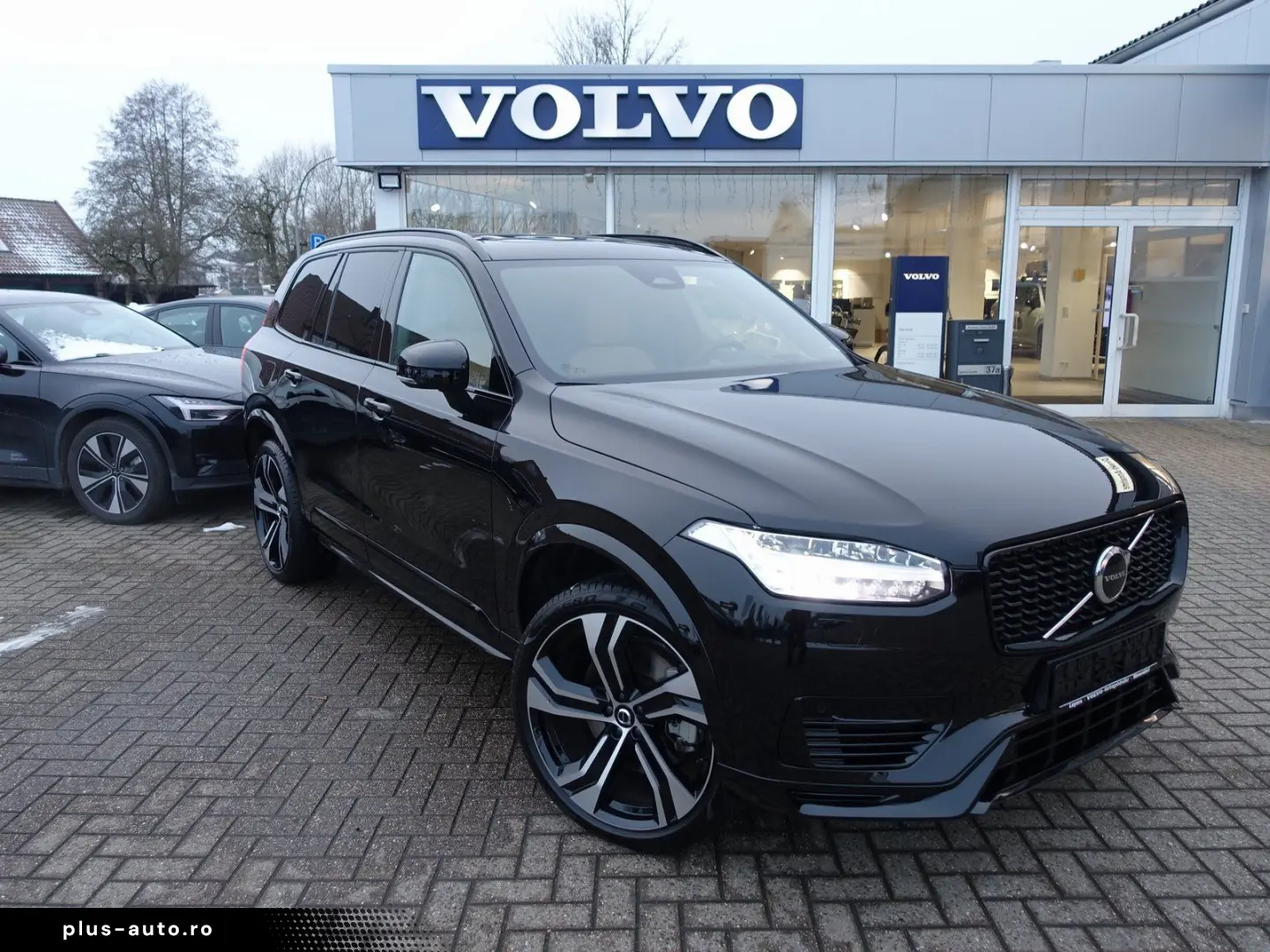 VOLVO XC90 T8 AWD Ultra Dark PANO HUD FOUR-C 360 B&W