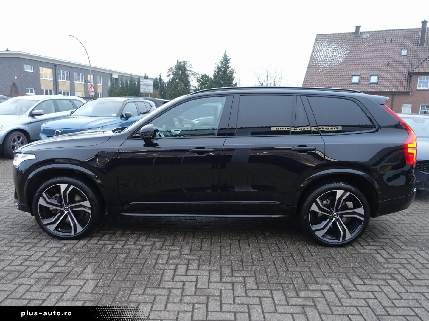 VOLVO XC90 T8 AWD Ultra Dark PANO HUD FOUR-C 360 B&W