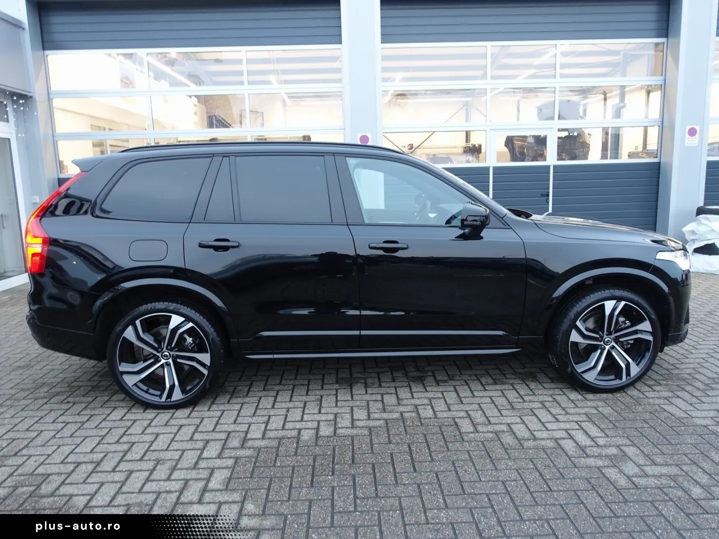 VOLVO XC90 T8 AWD Ultra Dark PANO HUD FOUR-C 360 B&W