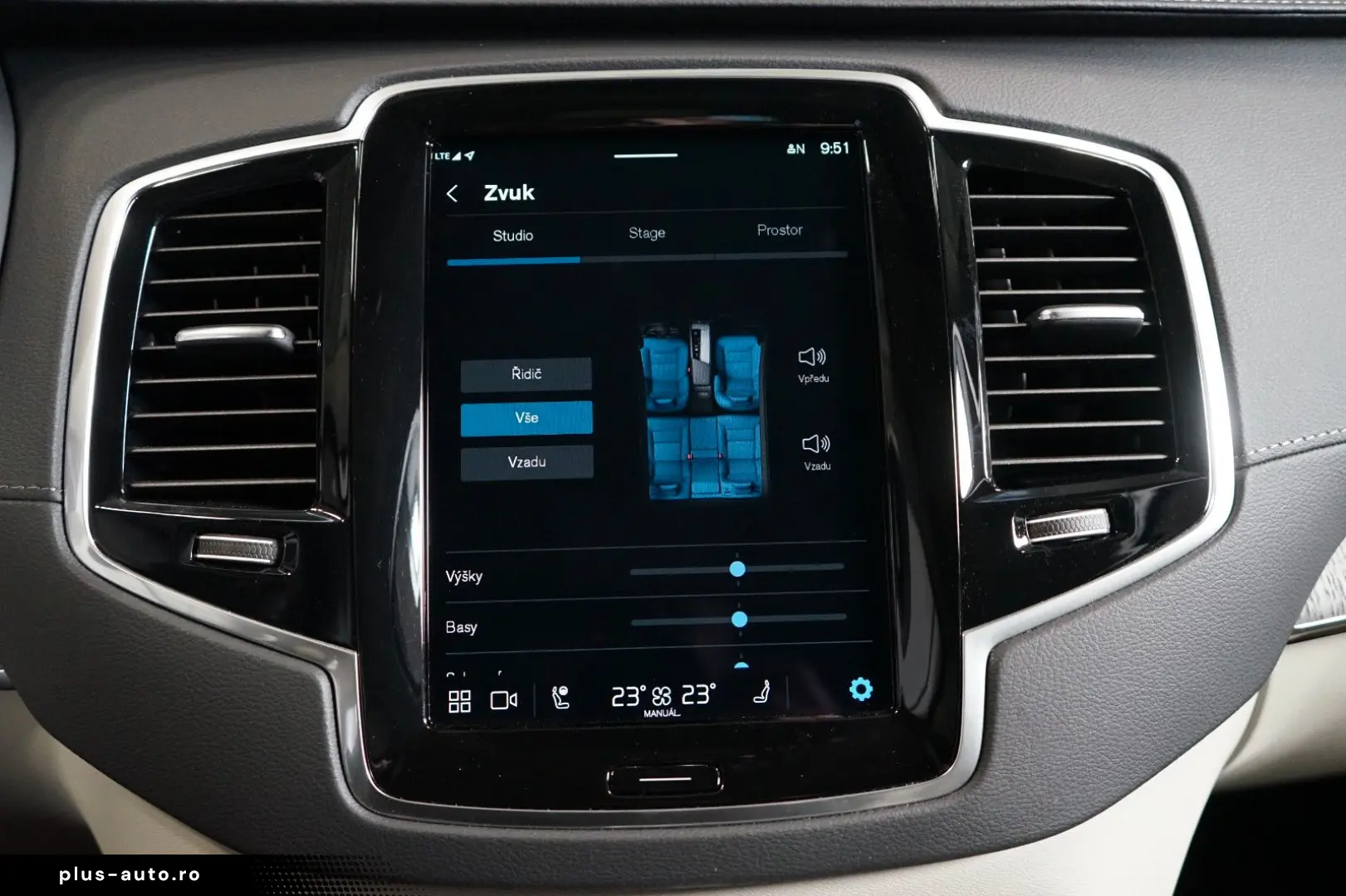 VOLVO XC90 T8 RECHARGE PANO 360 AIR 60.826€ NETTO