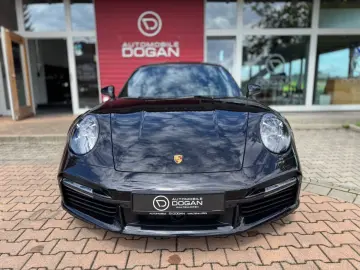 PORSCHE 992 Turbo S Coupé Carbondach Lift Burmeister 360