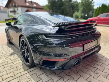 PORSCHE 992 Turbo S Coupé Carbondach Lift Burmeister 360