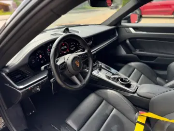 PORSCHE 992 Turbo S Coupé Carbondach Lift Burmeister 360