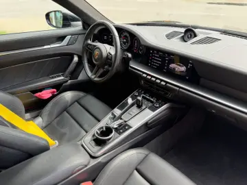 PORSCHE 992 Turbo S Coupé Carbondach Lift Burmeister 360