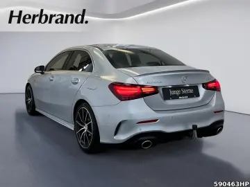 MERCEDES-BENZ A 35 AMG 4M Lim. Premium  Perform-Sitze Pano