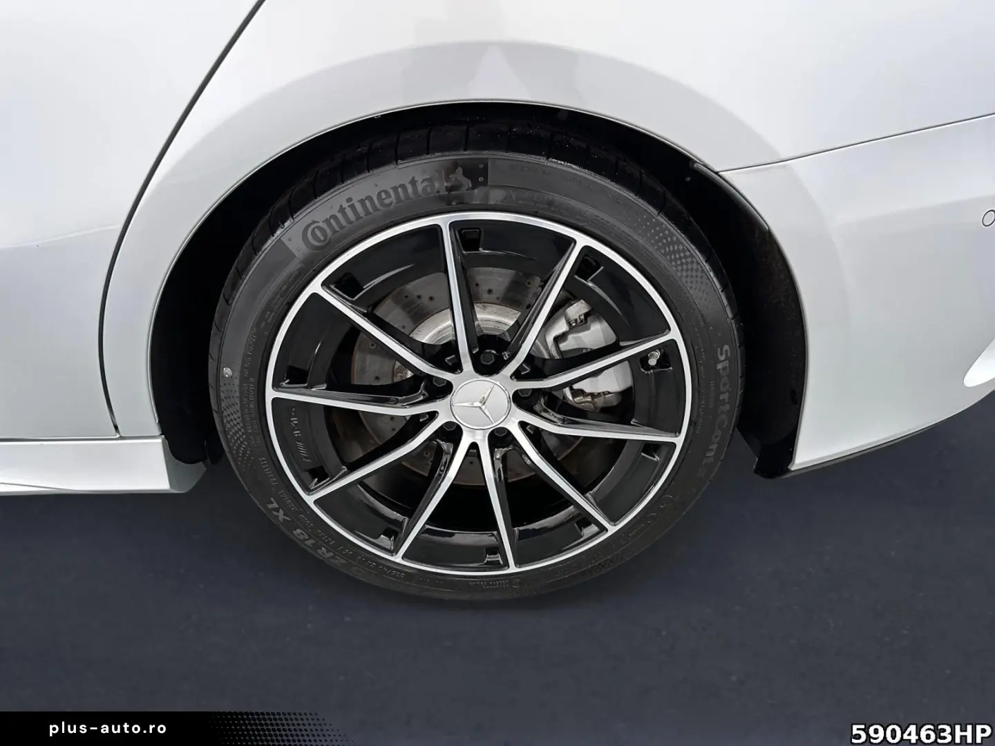 MERCEDES-BENZ A 35 AMG 4M Lim. Premium  Perform-Sitze Pano