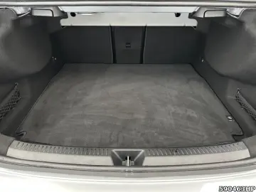 MERCEDES-BENZ A 35 AMG 4M Lim. Premium  Perform-Sitze Pano