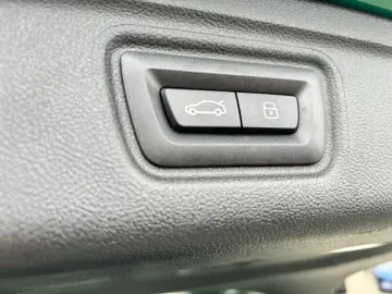 BMW M3 Competition M xDrive Touring ACC 360 LHZ H K