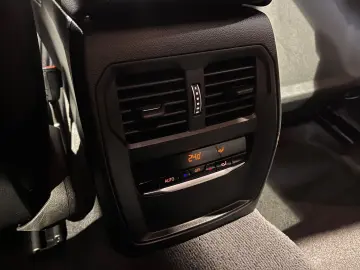 BMW 430d xDrive Coupe M-Sport ACC AHK LED SHZ Kam.