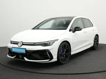 VW Golf VIII R 2.0 TSI 4Motion  IQ.LIGHT ACC 8-fach