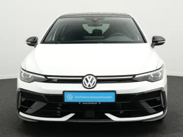 VW Golf VIII R 2.0 TSI 4Motion  IQ.LIGHT ACC 8-fach