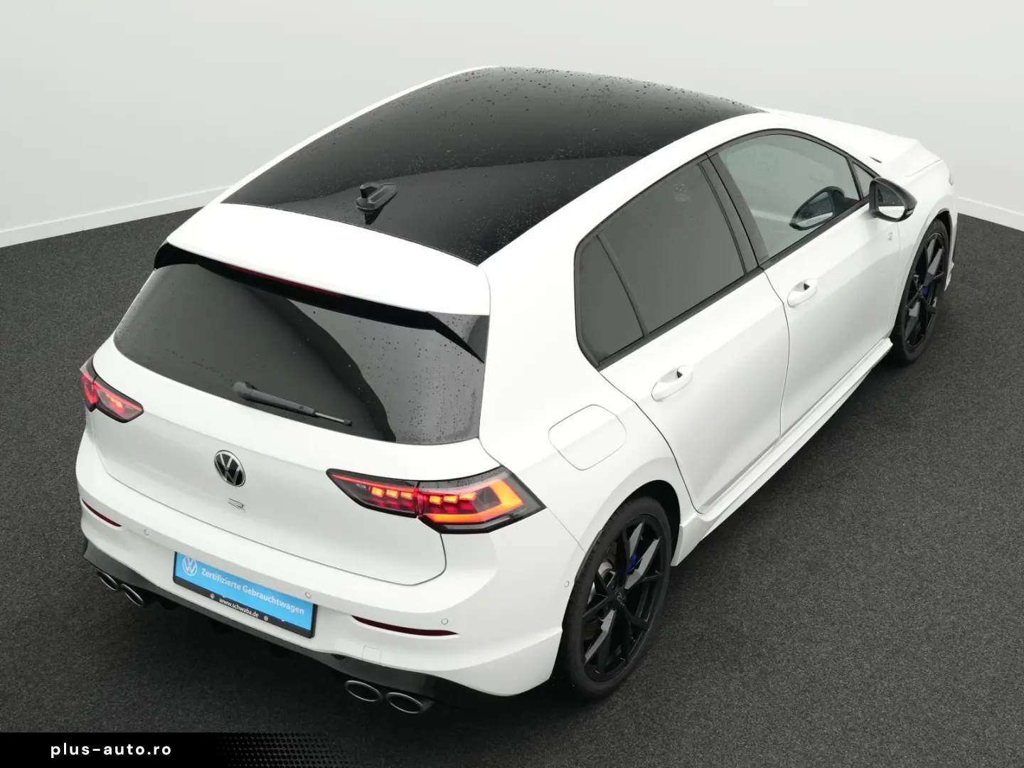 VW Golf VIII R 2.0 TSI 4Motion  IQ.LIGHT ACC 8-fach