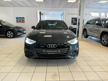 AUDI A4 Lim. 40 TDI quattro LED Black Style