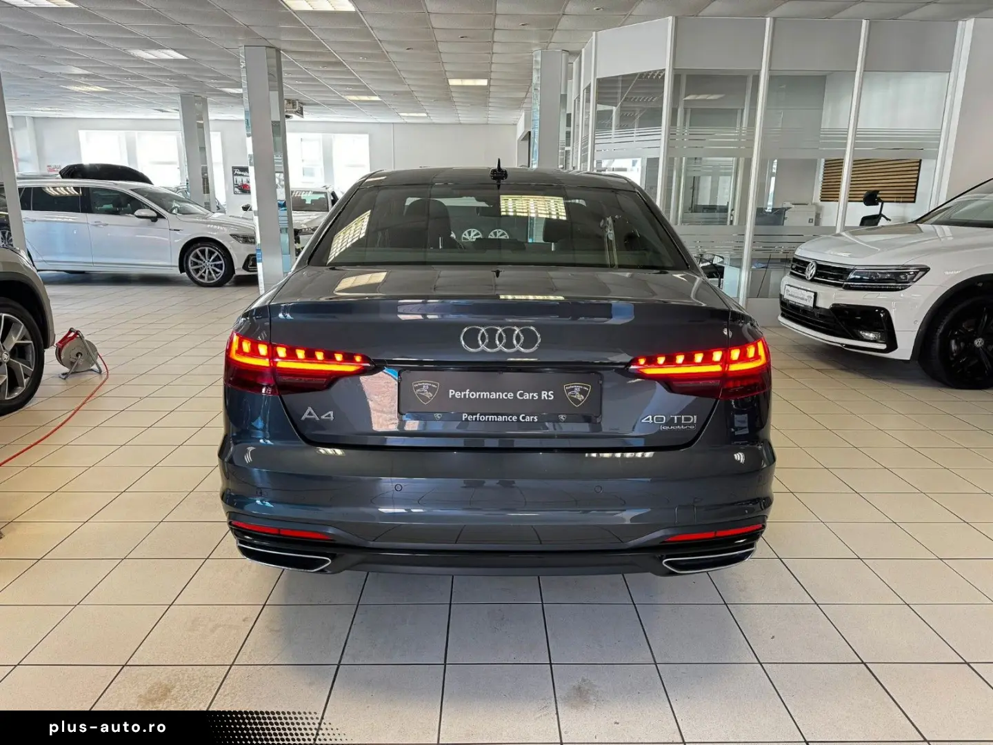 AUDI A4 Lim. 40 TDI quattro LED Black Style