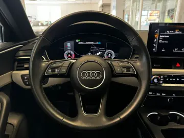 AUDI A4 Lim. 40 TDI quattro LED Black Style