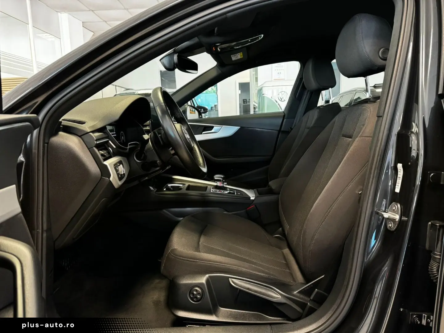 AUDI A4 Lim. 40 TDI quattro LED Black Style