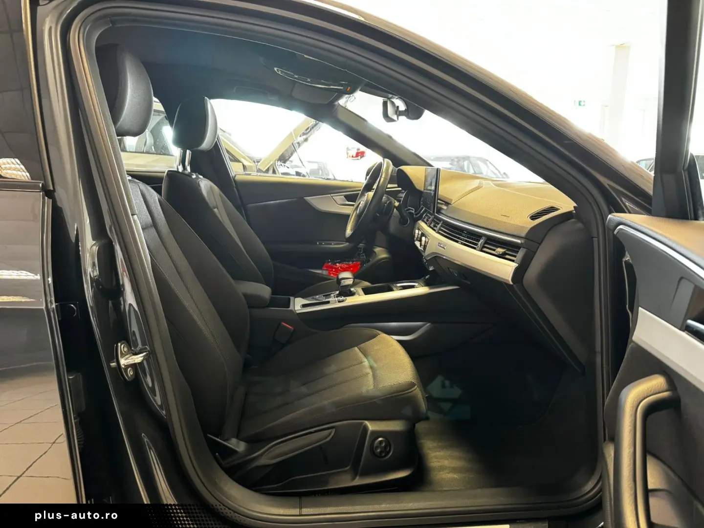 AUDI A4 Lim. 40 TDI quattro LED Black Style