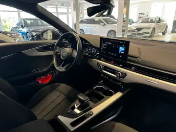 AUDI A4 Lim. 40 TDI quattro LED Black Style