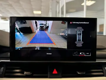 AUDI A4 Lim. 40 TDI quattro LED Black Style