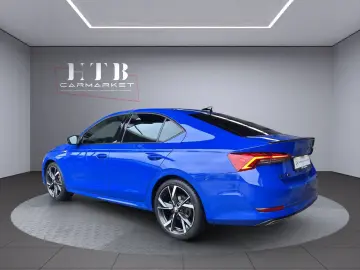 SKODA Octavia Lim. Sportline 4x4 LED StHz HuD ACC ViCO