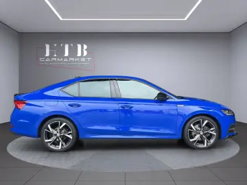 SKODA Octavia Lim. Sportline 4x4 LED StHz HuD ACC ViCO