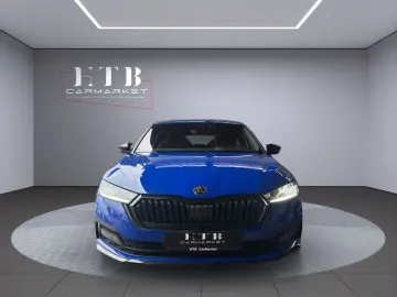 SKODA Octavia Lim. Sportline 4x4 LED StHz HuD ACC ViCO