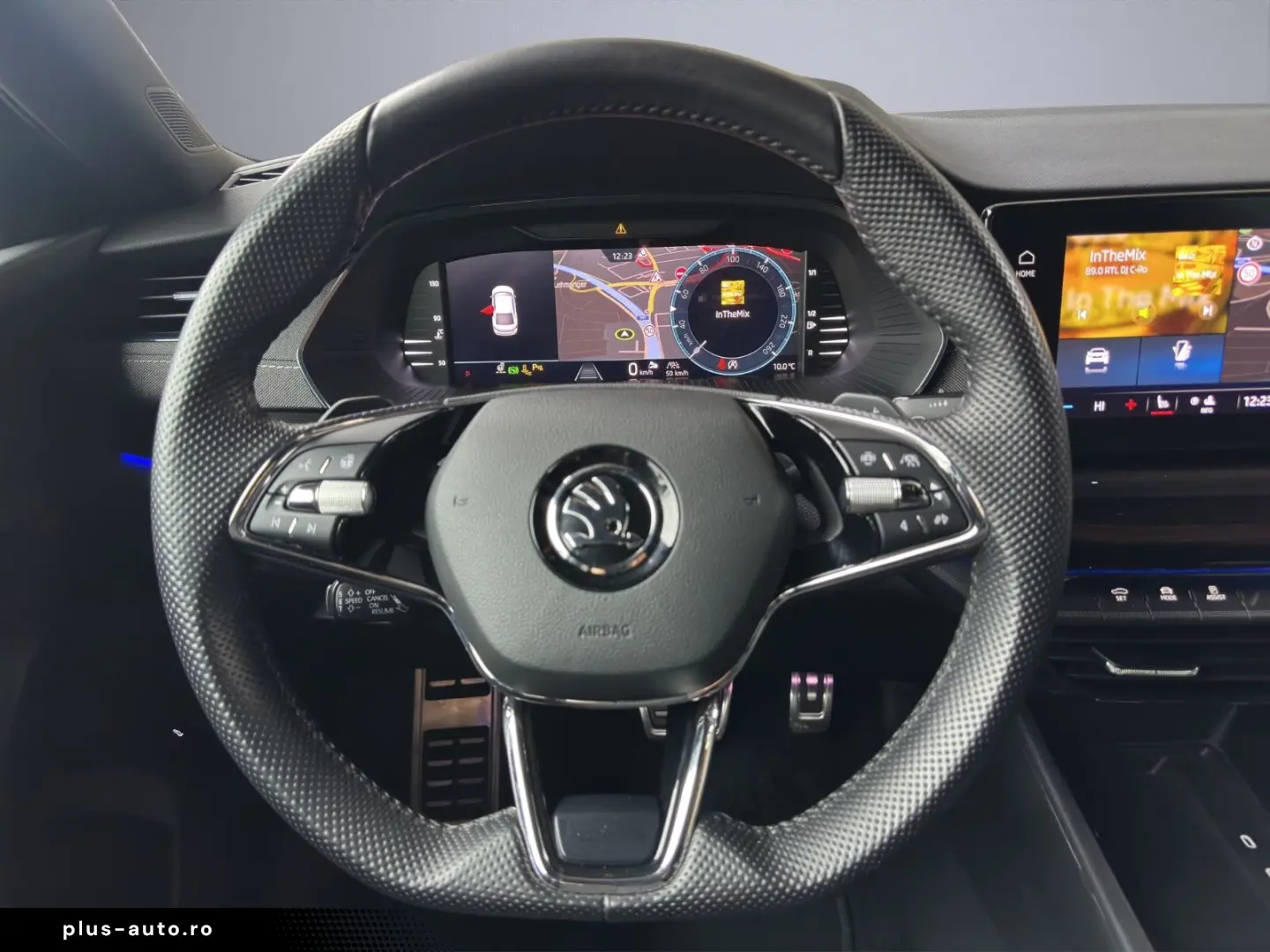 SKODA Octavia Lim. Sportline 4x4 LED StHz HuD ACC ViCO