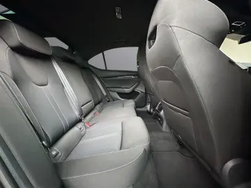 SKODA Octavia Lim. Sportline 4x4 LED StHz HuD ACC ViCO