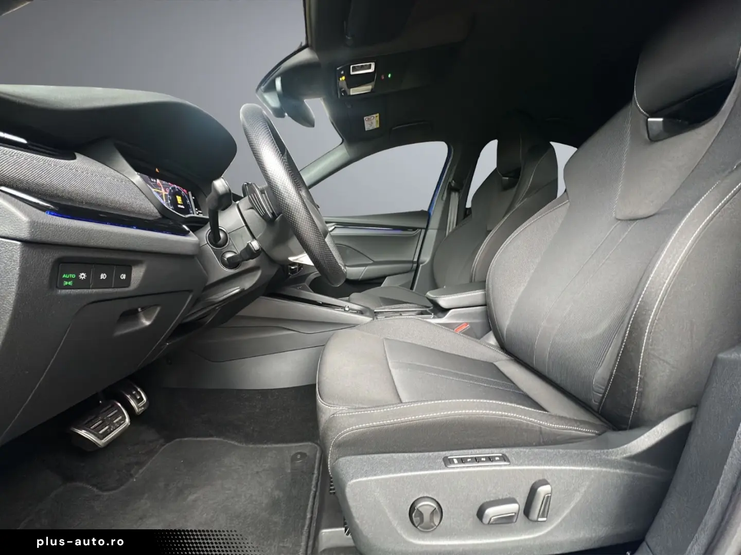 SKODA Octavia Lim. Sportline 4x4 LED StHz HuD ACC ViCO