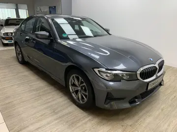 BMW 320 d xDrive Aut.Sport Line Navi Live Cockp.HIFI