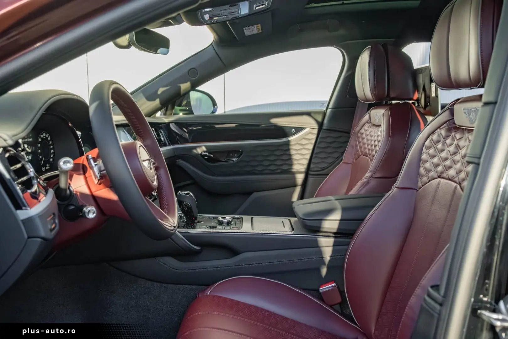 BENTLEY Flying Spur Mulliner   BESPOKE 2-Tone