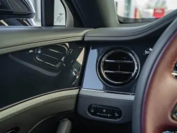 BENTLEY Flying Spur Mulliner   BESPOKE 2-Tone