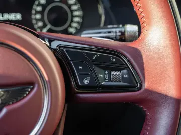 BENTLEY Flying Spur Mulliner   BESPOKE 2-Tone