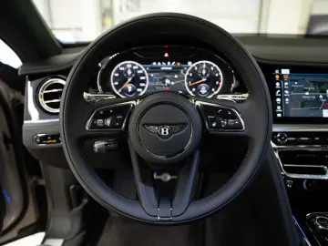 BENTLEY Flying Spur Azure V8