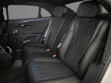 BENTLEY Flying Spur Azure V8