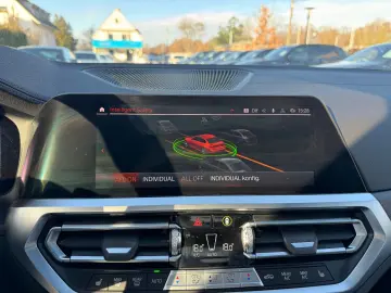 BMW M340i xD Msport Glass-Dach Head 360  Laserlicht