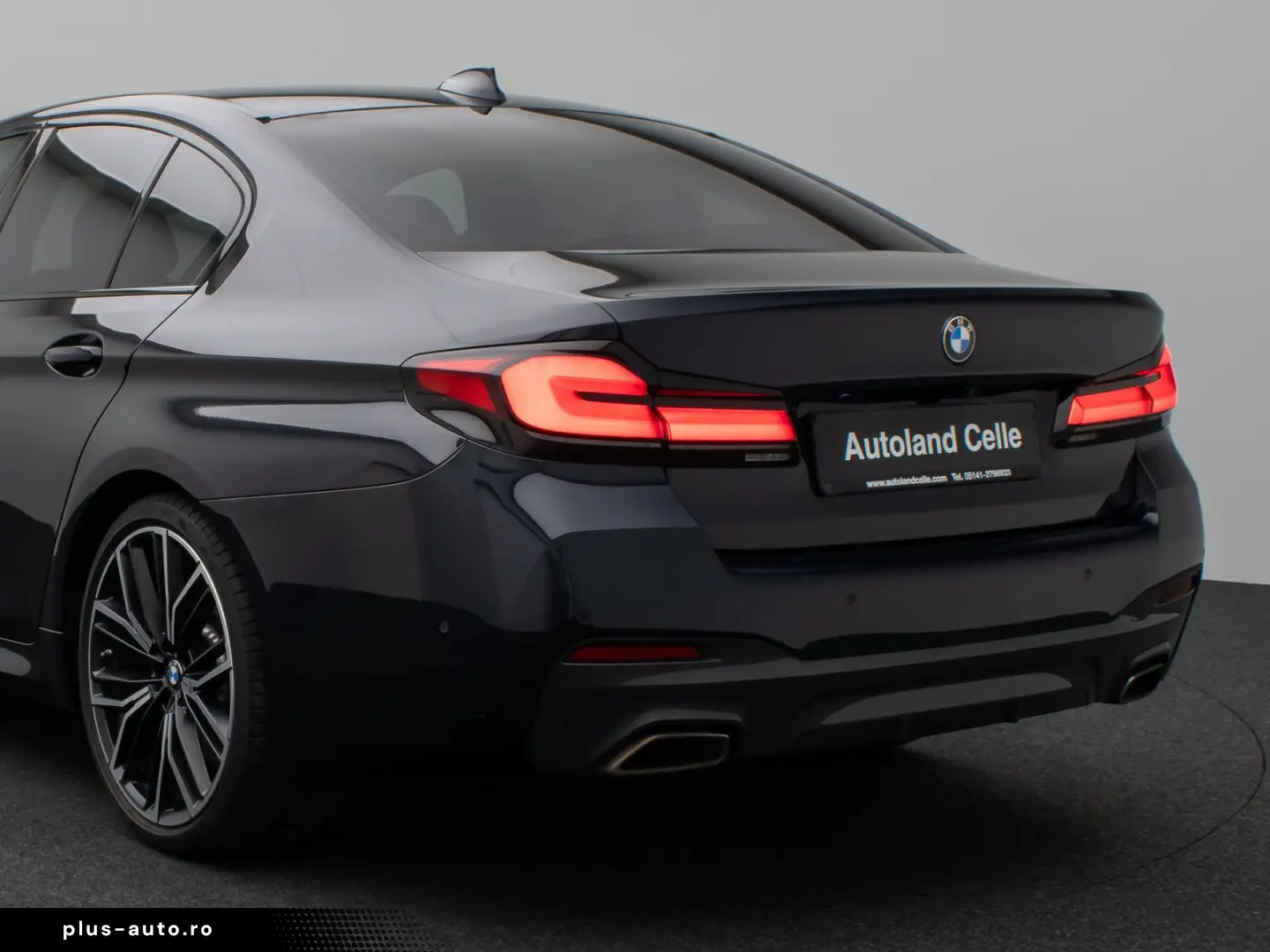 BMW 540d  xD M Sport Kamera HUD DAB H K Alarm 20