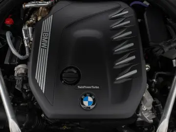 BMW 540d  xD M Sport Kamera HUD DAB H K Alarm 20