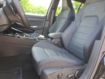 VW Golf R Performance 4Motion DSG PANO MATRIX HARMA