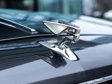 BENTLEY FLYING SPUR MULLINER MY25 V8 Plug-in Hybrid