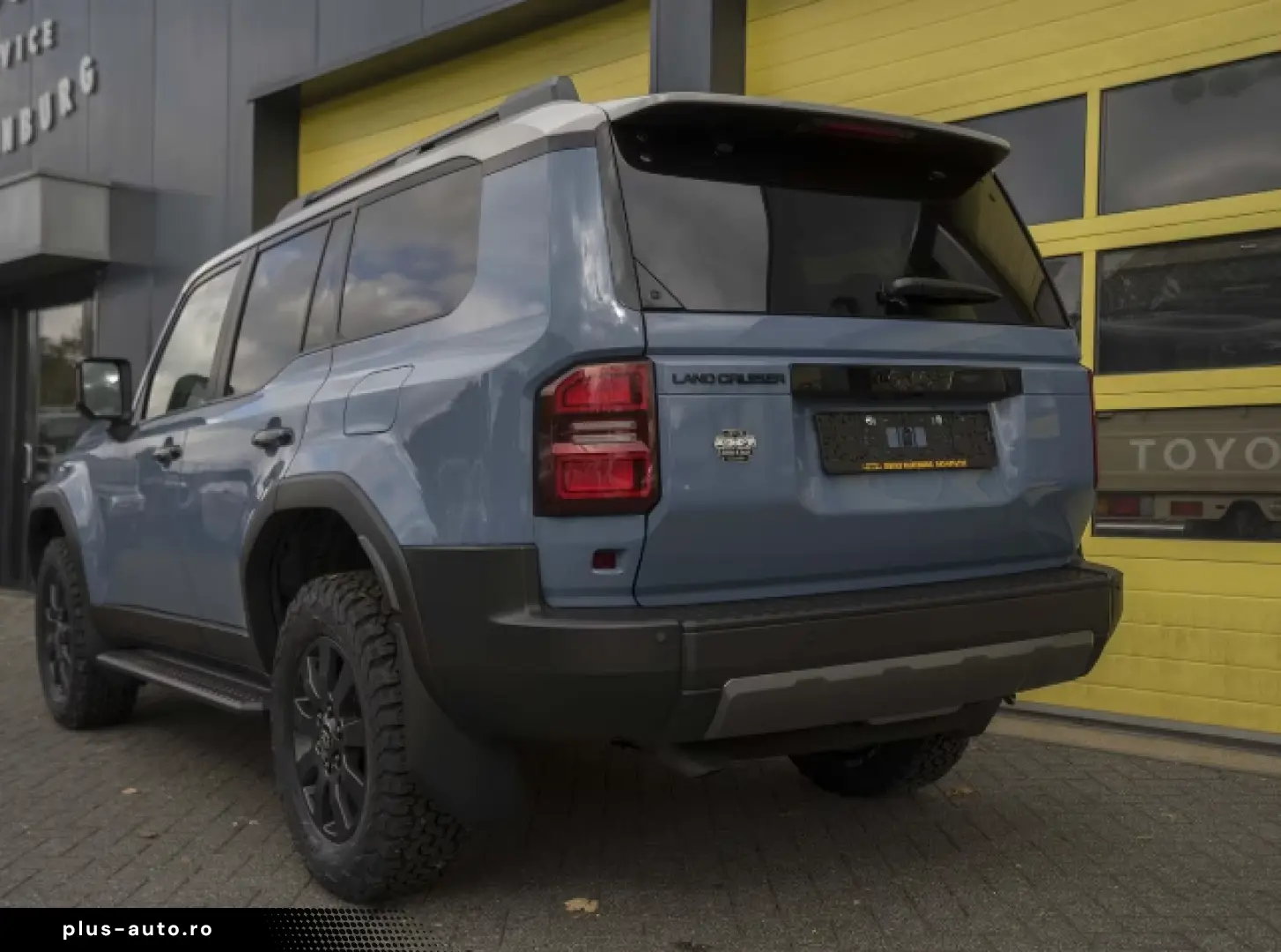 Toyota Land Cruiser 2.8 D-4D First Edition