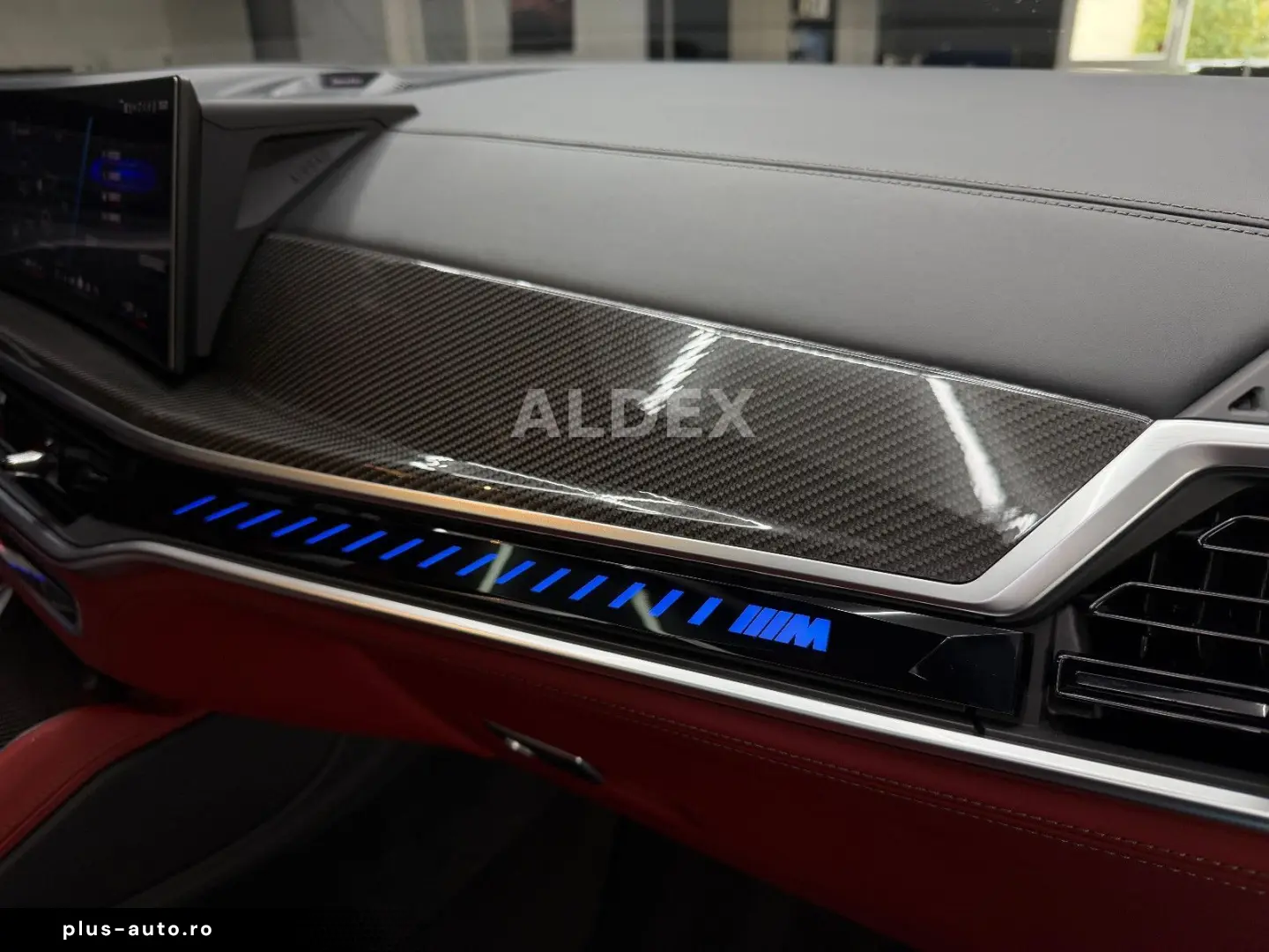 BMW X6 M Comp B&W SKYLOUNGE CARBON MASSAGE SOFT KEY