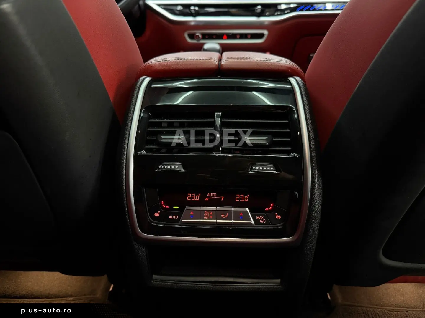 BMW X6 M Comp B&W SKYLOUNGE CARBON MASSAGE SOFT KEY