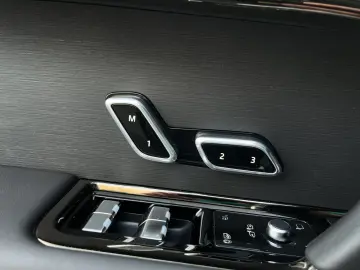 LAND ROVER Range RoverSport D350 Autobiography 23  BlackPac