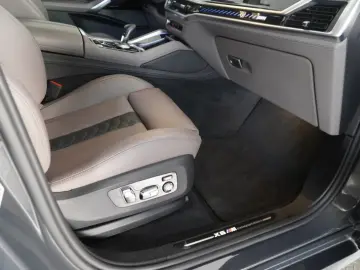 BMW X6 M Competition  TOP AUSSTATTUNG