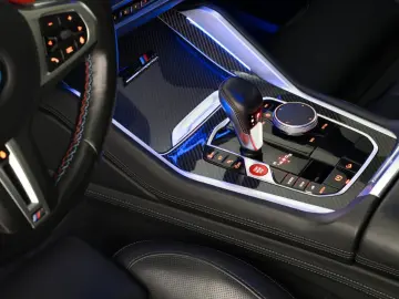 BMW X6 M Competition Sky Lounge Carbon Soft AHK TV