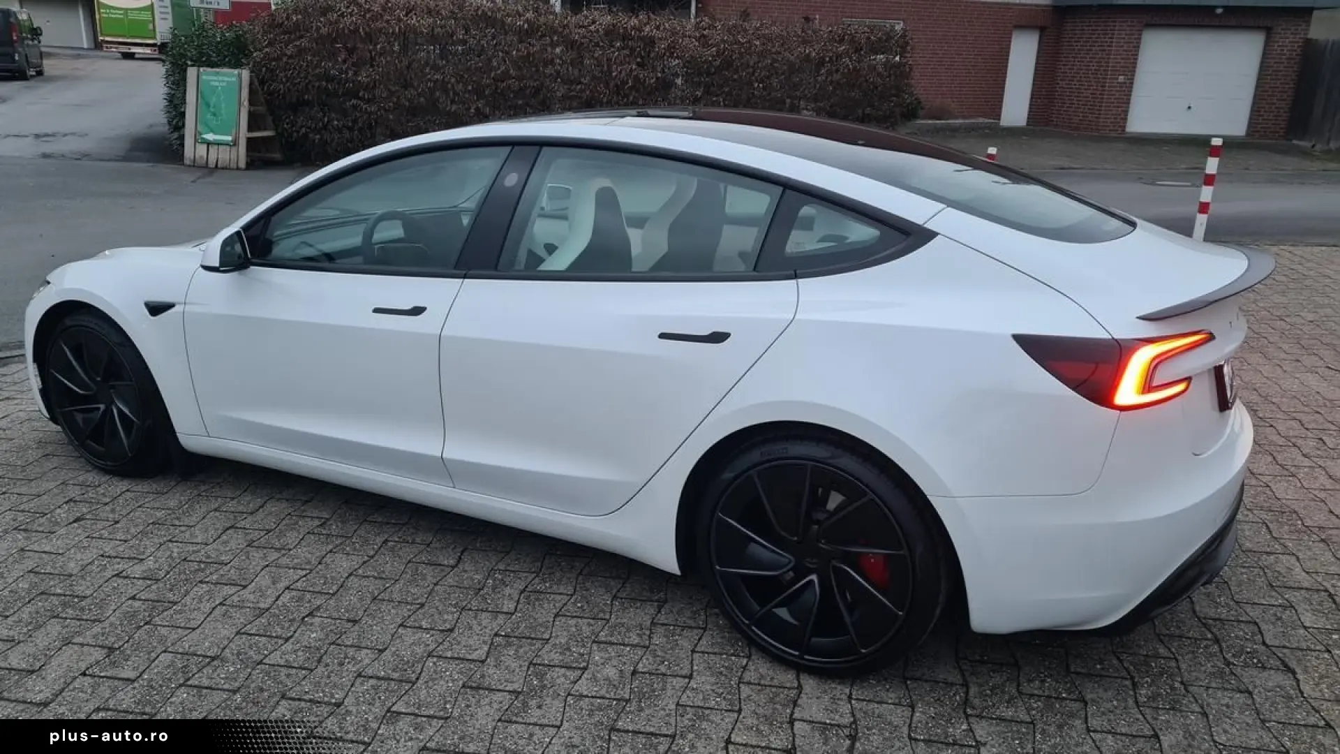 TESLA Model 3 Performance 2024 Highland White White